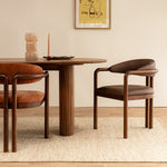 Mocha / Walnut