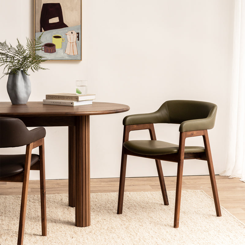 Olive Green / Walnut