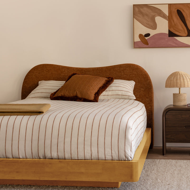 Caramel Textured Weave / Oak