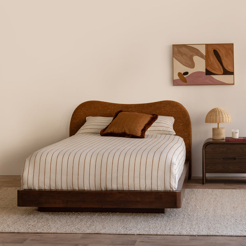 Caramel Textured Weave / Walnut