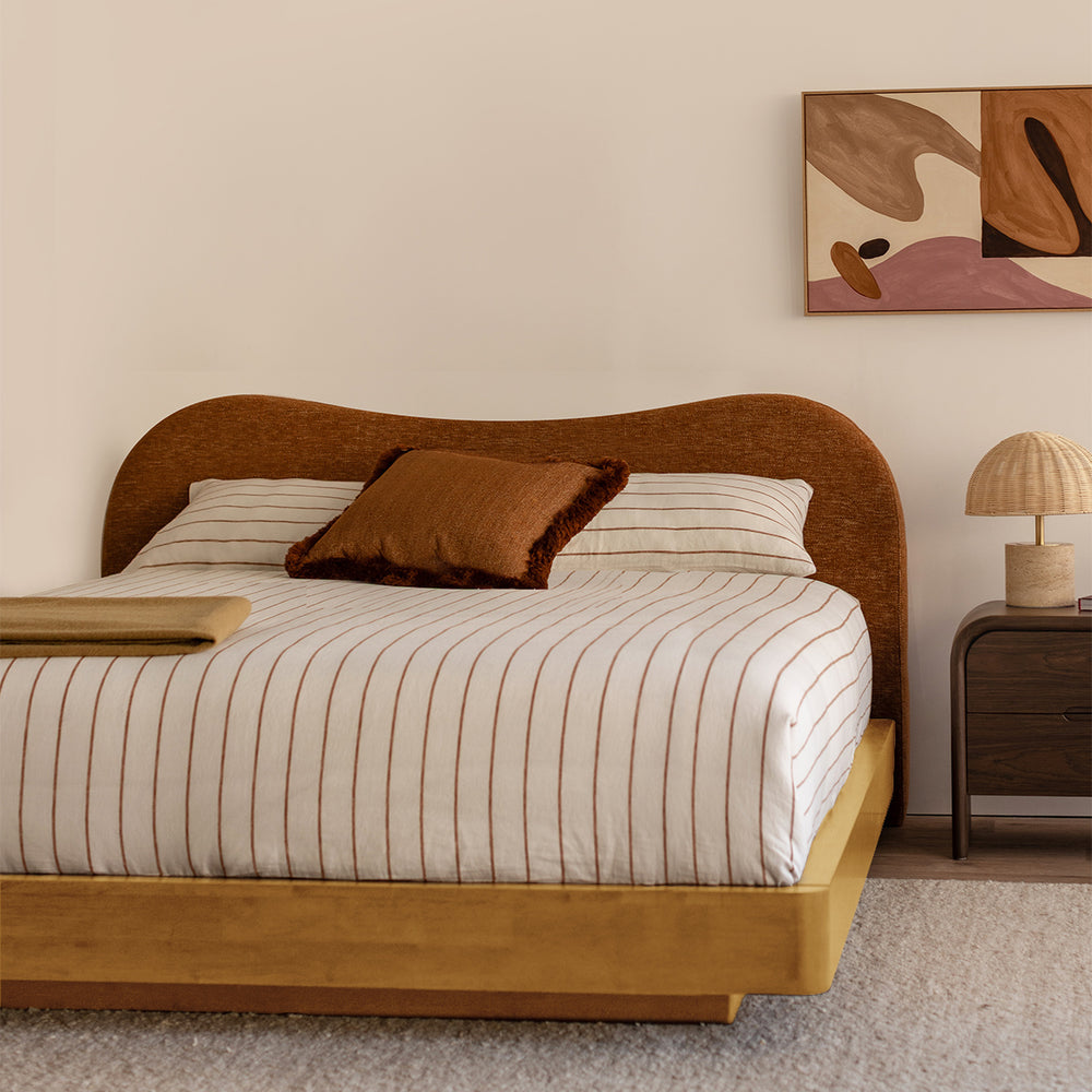 Caramel Textured Weave / Oak