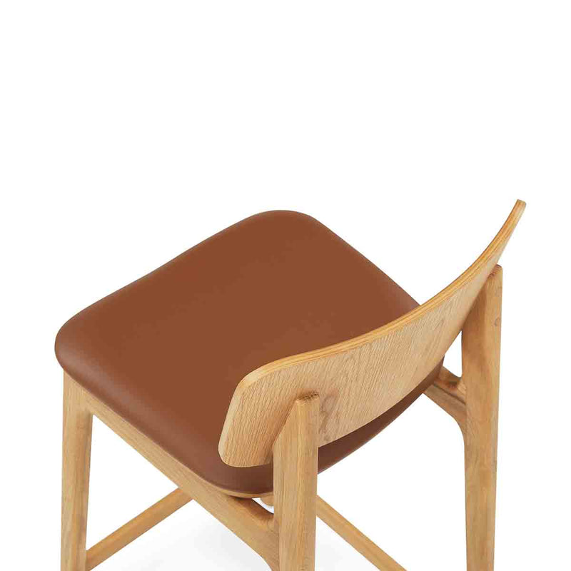 Tan / Oak