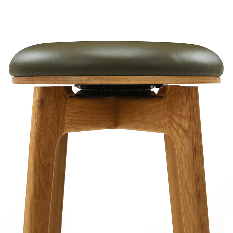 Olive Green / Oak