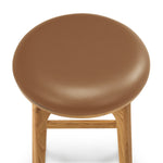 Tan / Oak