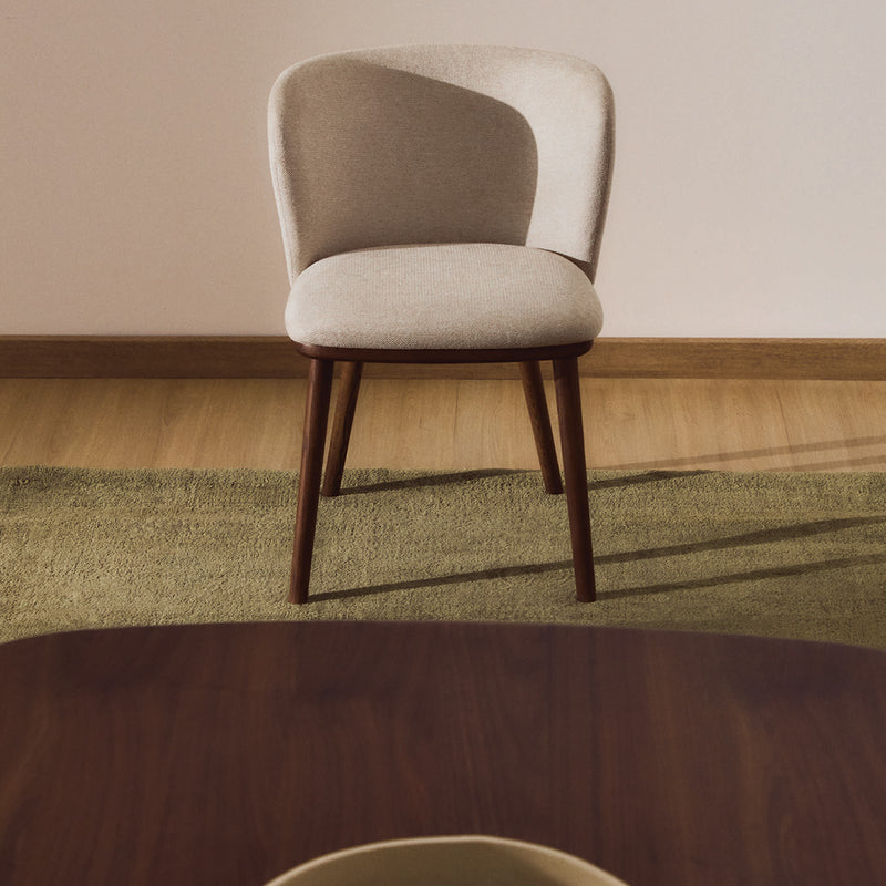 Beige / Walnut