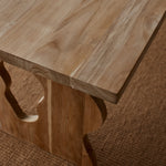 Earl Dining Table