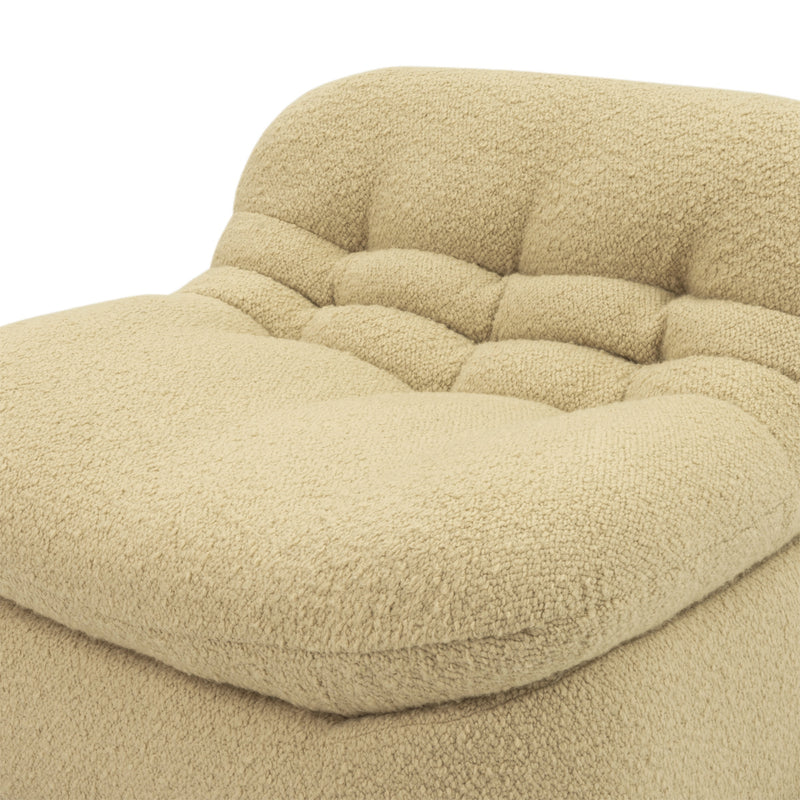 Airlie Camel
