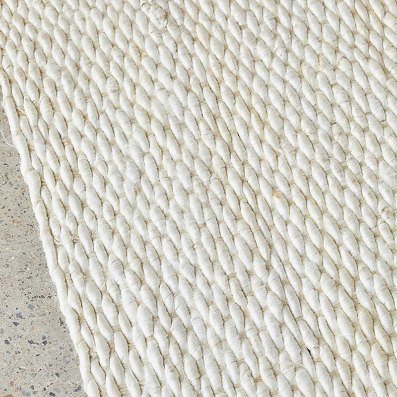 Hive Runner Rug (White)