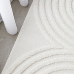 White / 1.6 x 2.3m