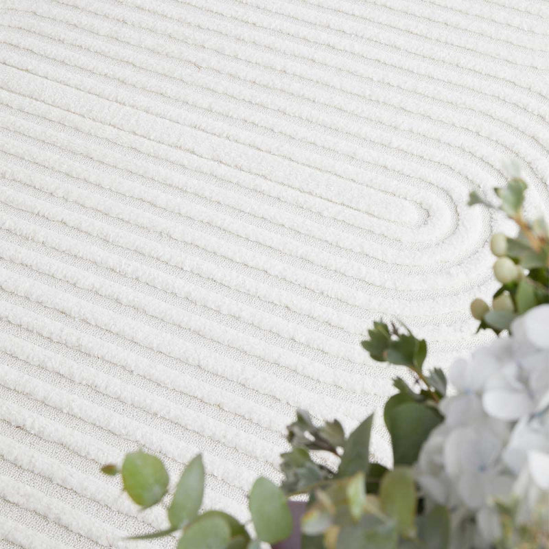 White / 0.8 x 3m