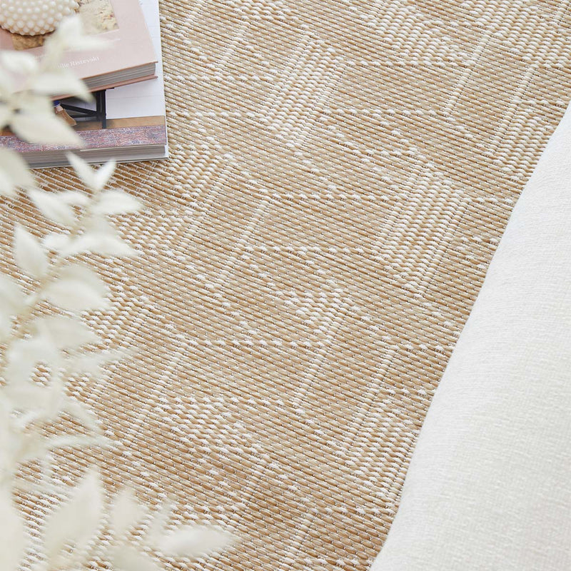 Patio Kudo Runner Rug (Natural)